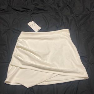 White asymmetrical skirt